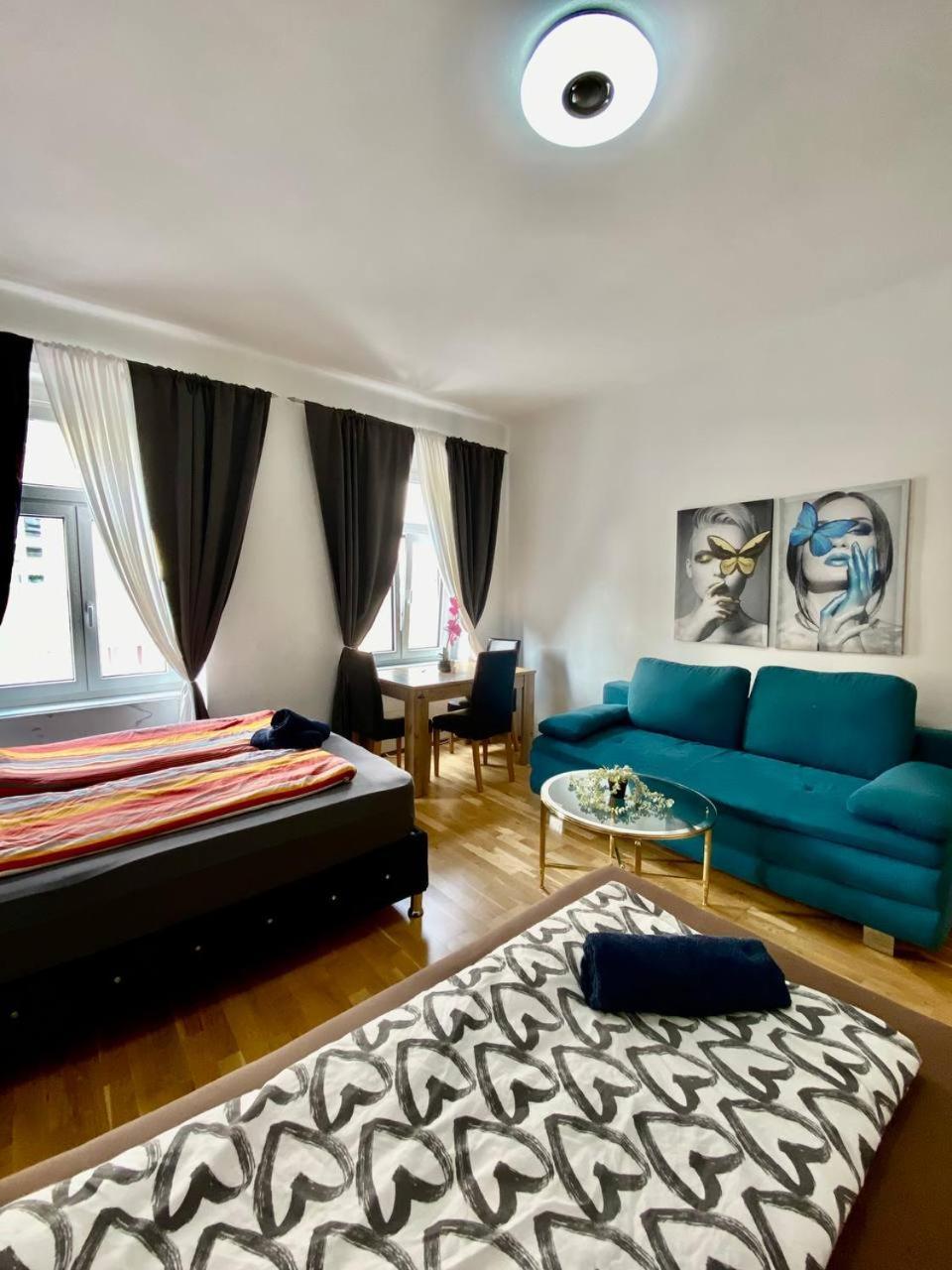 شقة Deluxe Studio In Josefstaedter Strasse Area فيينا المظهر الخارجي الصورة