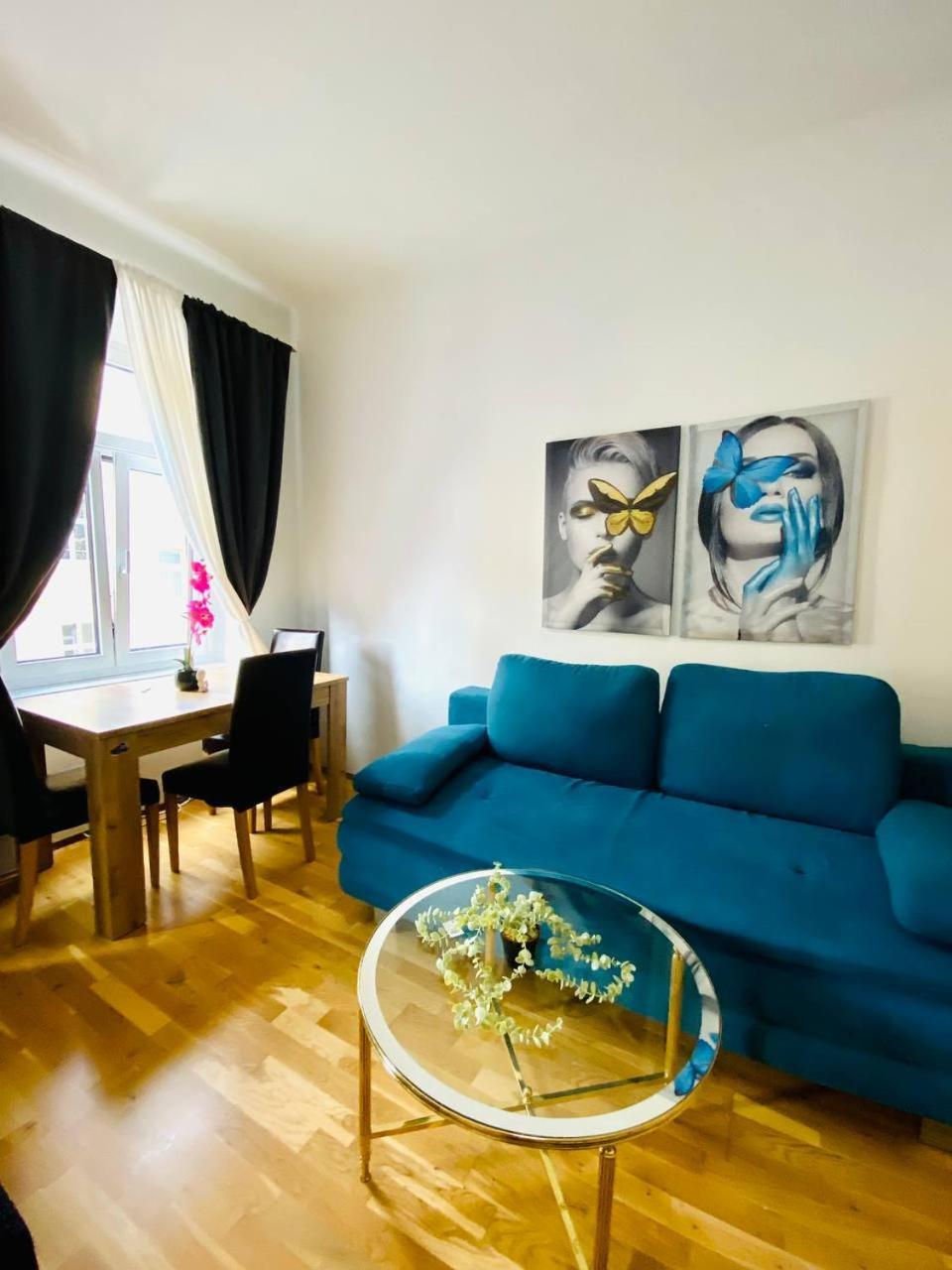 شقة Deluxe Studio In Josefstaedter Strasse Area فيينا المظهر الخارجي الصورة